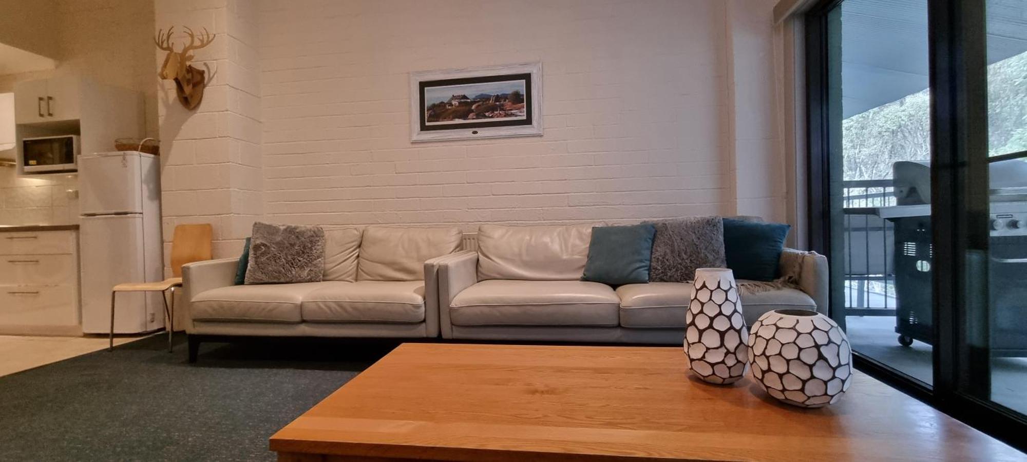 פאלס קריק Cedarwood Apartments מראה חיצוני תמונה